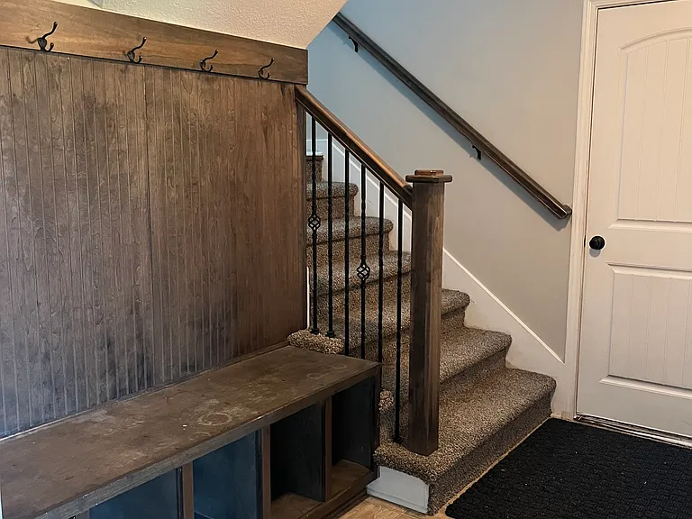947 N Cypress Cir — Photo 20