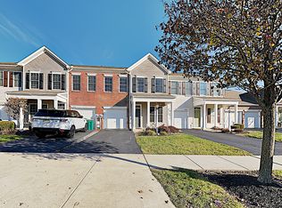 677 Stoverdale Rd, Hummelstown, PA 17036