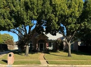 2413 Columbia Dr, Flower Mound, TX 75022