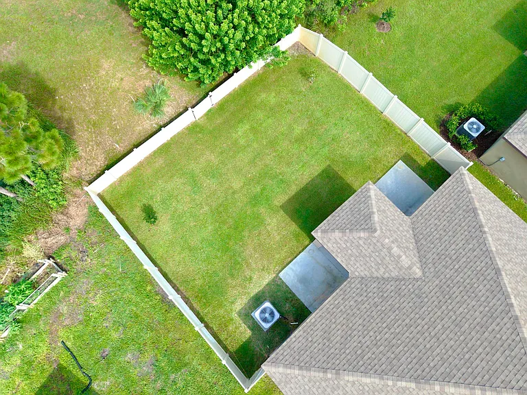 927 Remington Green Dr SE — Photo 47