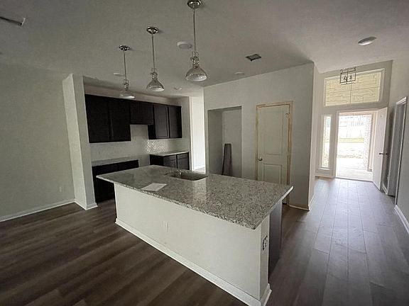 4th image of 5643 St Charles Dr