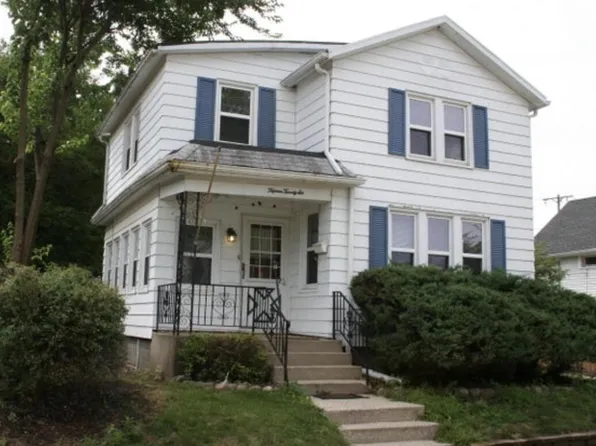 1526 Chatham STREET, Racine, WI 53402