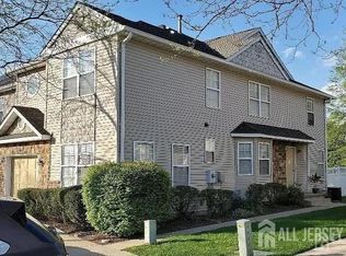 405 Cobblestone Ct, Monmouth Junction, NJ 08852