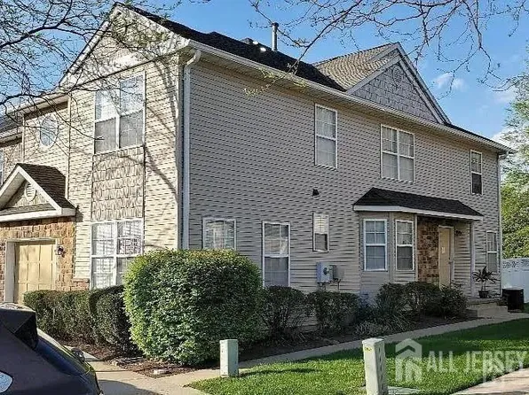 405 Cobblestone Ct, Monmouth Junction, NJ 08852