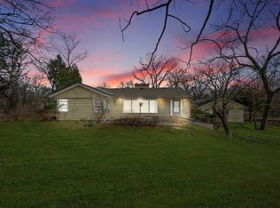 25W621 Indian Hill Rd, Naperville, IL 60563