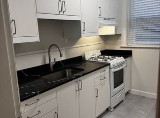 235 Rawson Rd APT 3, Brookline, MA 02445