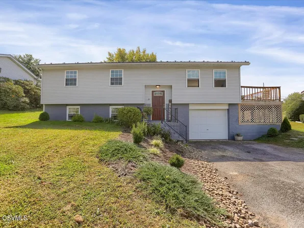 124 Old Farm Ln, Milton, PA 17847