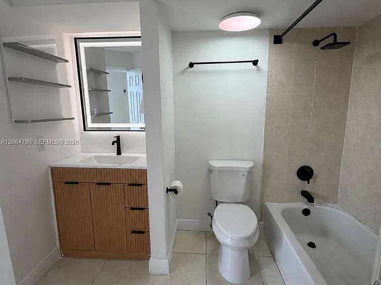 8305 SW 152nd Ave #Penthouse 1 — Photo 7