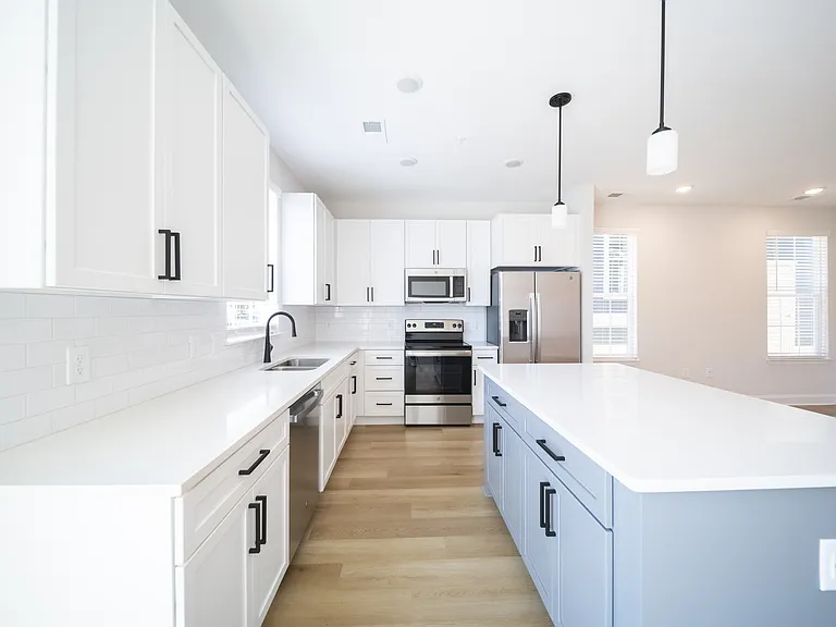 Landon Green Artisan Cottages — Photo 9