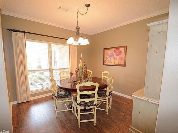5th image of 600 Pakis St APT 11