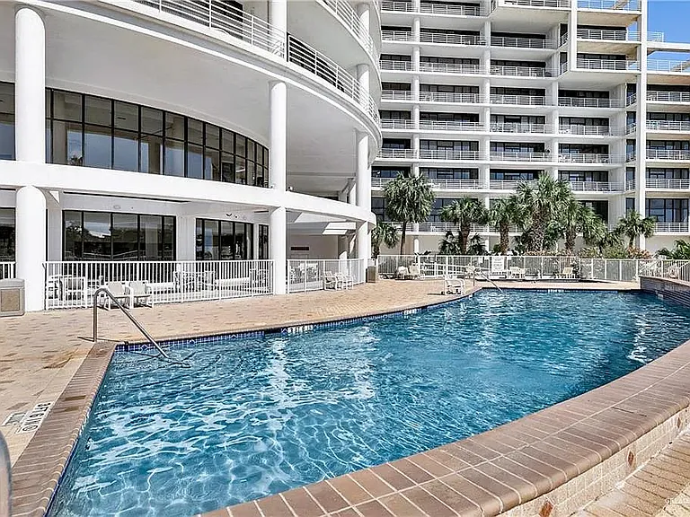 2 Heated pools