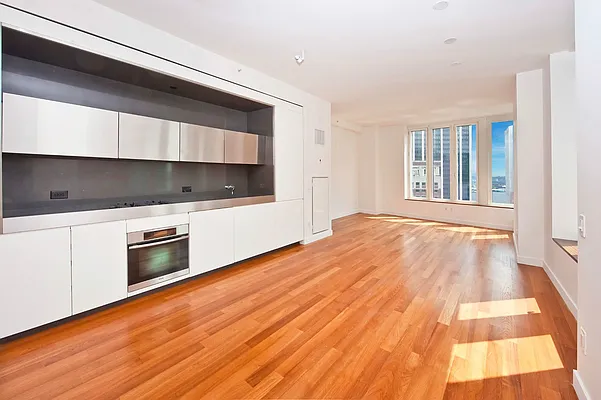 Rented by Keller Williams NYC | media 26