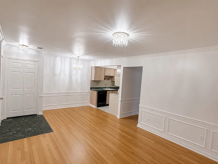 43284 Mound Rd #27 — Photo 7