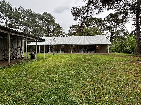 3rd image of 43 Alan Rd