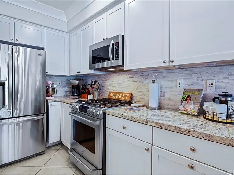 37 Quartz Ln — Photo 2