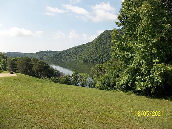 4th image of LOT 7 W Lake Dr