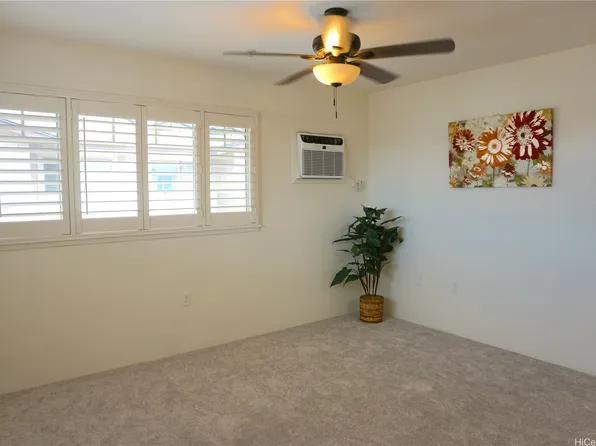 91-1023 Kamaaha Ave APT 806, Kapolei, HI 96707