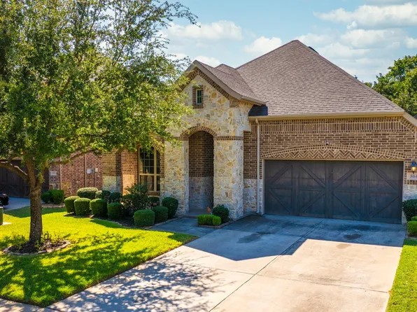 804 Bandelier Ln, Mansfield, TX 76063