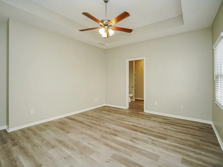 4043 Summerstone Dr — Photo 11