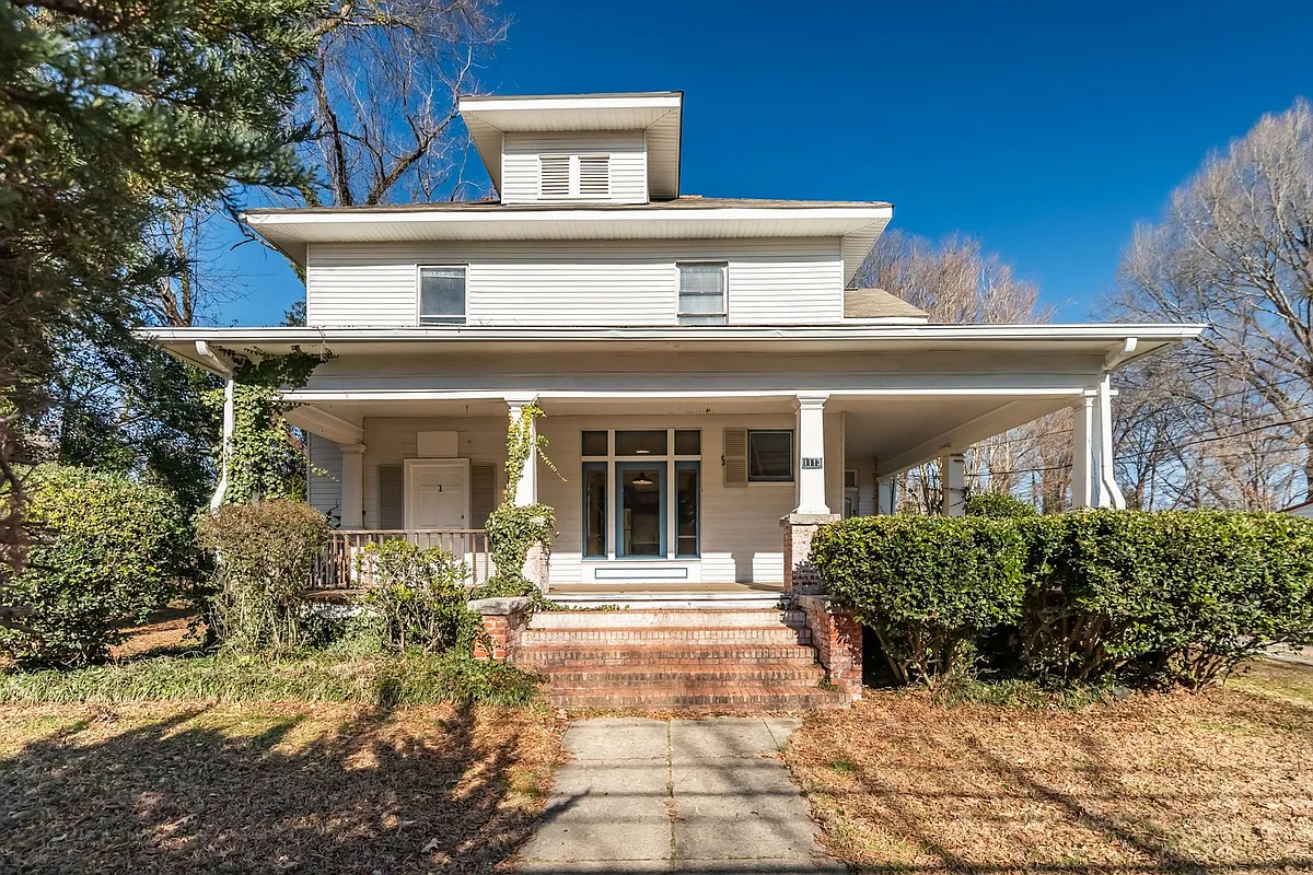 Building Photo - 1113 Camden Ave