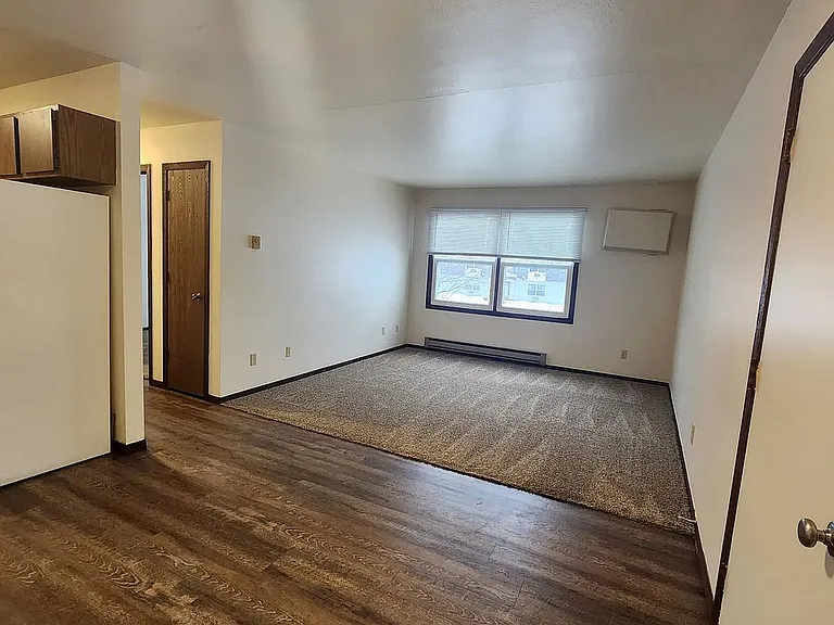 1117 Imperial Cir — Photo 18