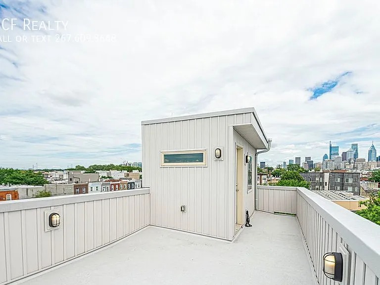 2137 Cross St — Photo 22