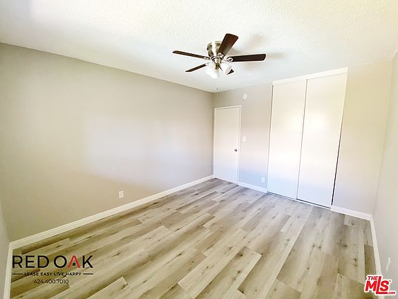 5th image of 12737 Moorpark St #12-A