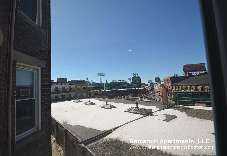 1161 Boylston St #25 — Photo 10