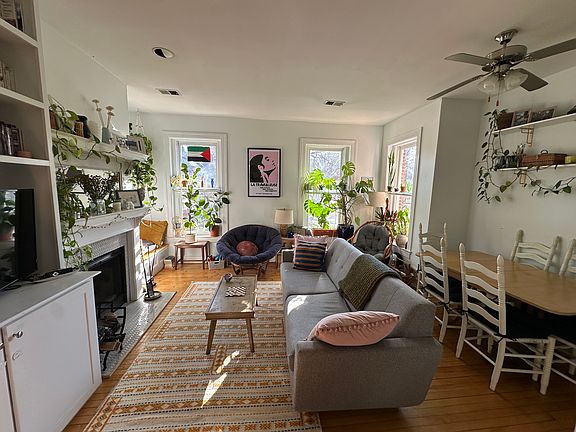 Living room configuration 2