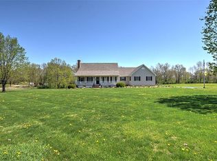 2240 Forest Crest Dr, Decatur, IL