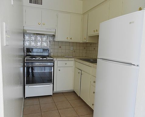 2nd image of 4118 N 21st St APT 4