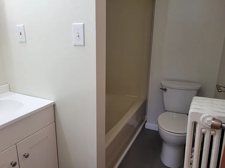 1359 Franklin St #2 — Photo 14