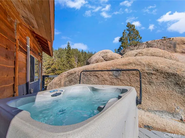 33141 Big Bear Lake Rd, Arrowbear Lake, CA 92382