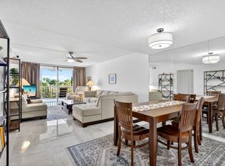 890 N Federal Highway #403, Lantana, FL 33462