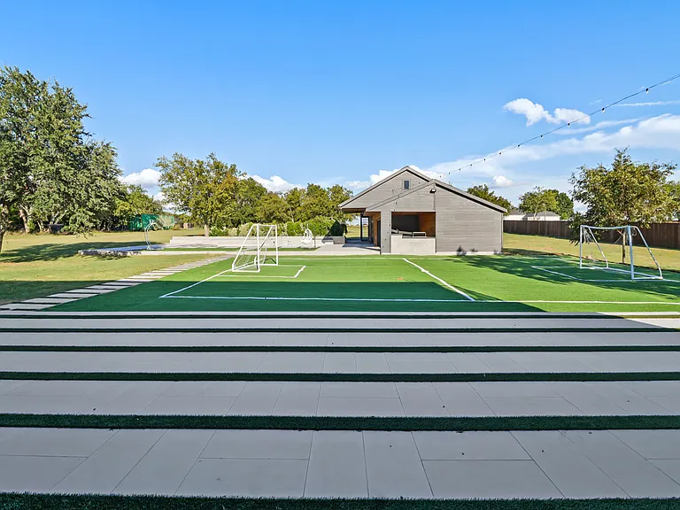 3212 Preston Hills Cir — Photo 59