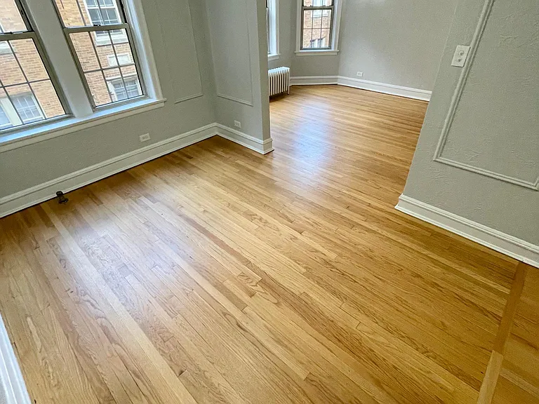 1635 W Fargo Ave #2B — Photo 9