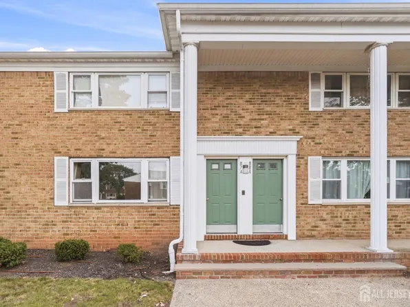 44 Judson St #7A, Edison, NJ 08837