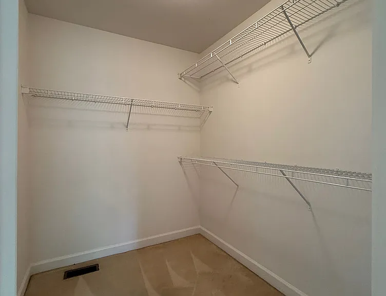4415 Medallion Dr — Photo 33