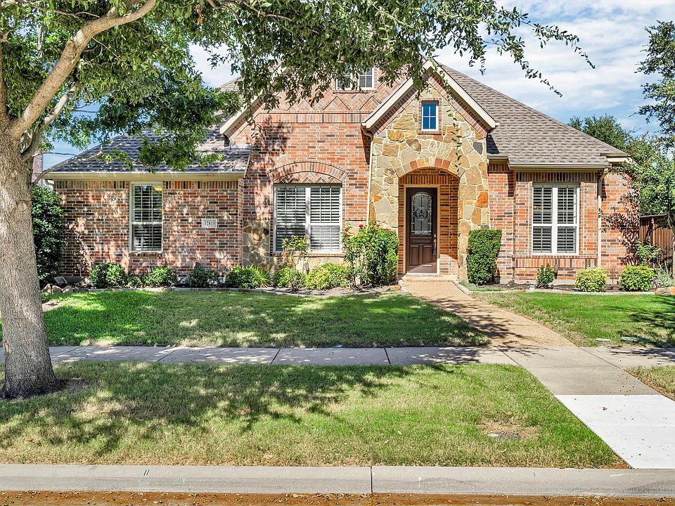 1st image of 12819 Winding Creek Dr