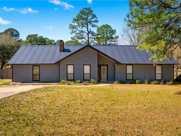 324 Lake Ridge Trl, Pineville, LA 71360