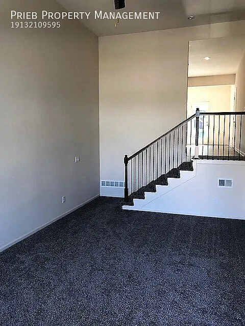 Delaware Ridge Townhome - Available October 2nd — Photo 4