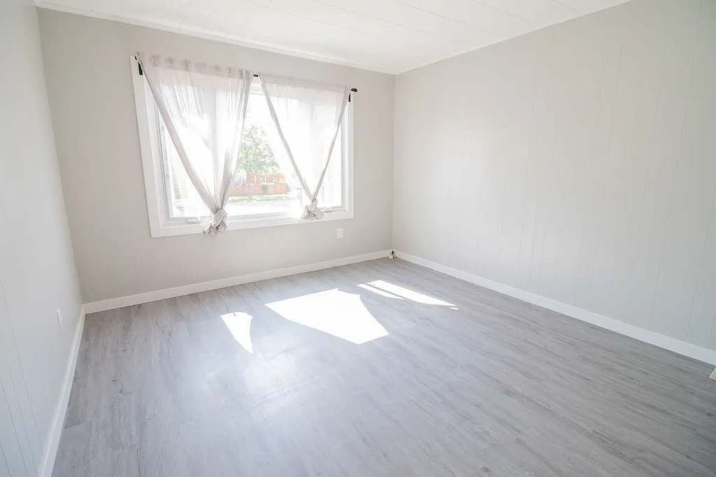 58 Churchill Avenue - 1 — Photo 4