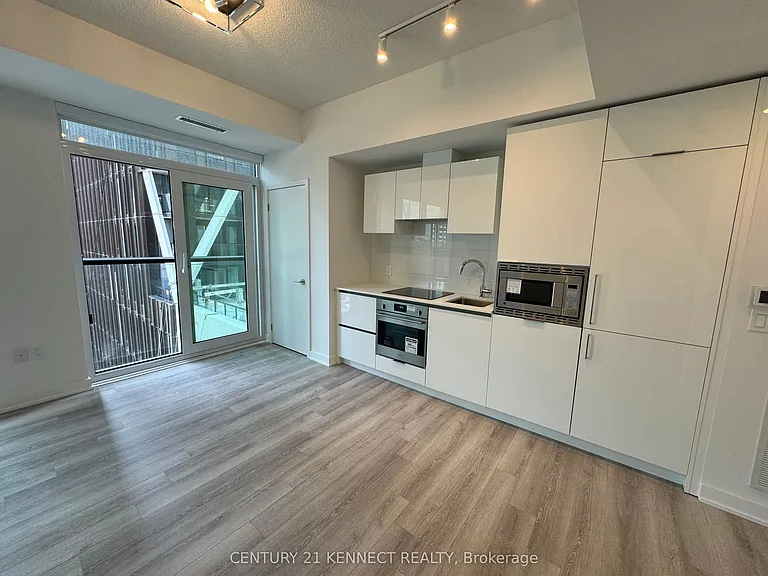 121 Saint Patrick St #1315 — Photo 4