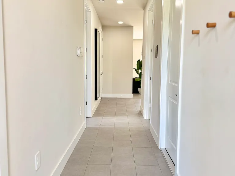 2504-2506 Leda Ave S #1 — Photo 4