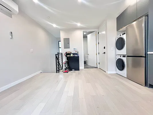 Rented by Doorway NYC, LLC | media 23