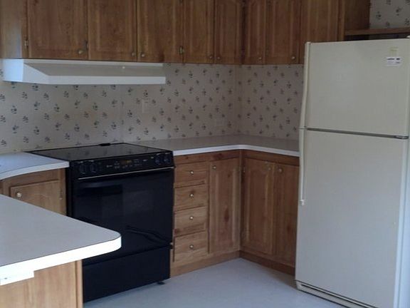 4th image of 262 Swain Hill Rd