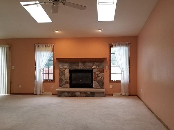 3rd image of 5109 Grey Fox Dr