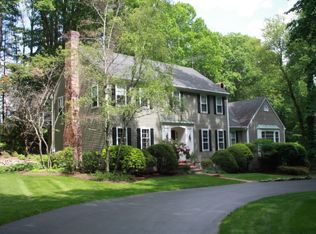 261 Hemlock Hills Rd S, Fairfield, CT 06824