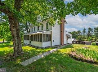 1499 Pious Ridge Rd, Berkeley Springs, WV 25411