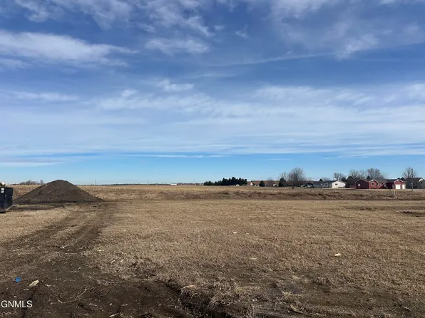 1410 10th St SW, Jamestown, ND 58401